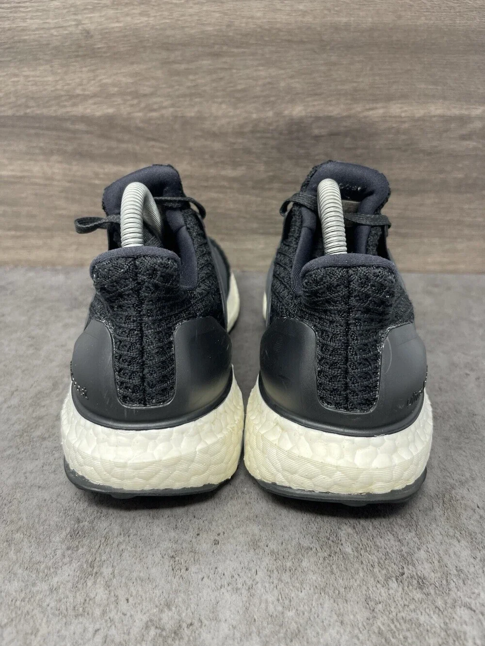 Adidas Ultraboost 4.0 Sneakers Womens Size 8 Black White Athletic Trainer